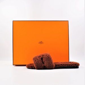 New in Box Hermes Oran Shearling Sandals in Brown - Women's Size EU 36.5